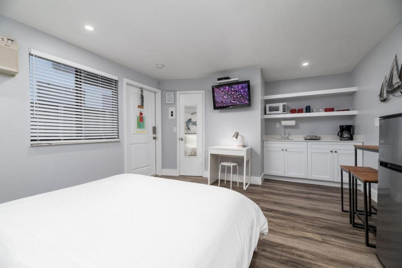 Shell On The Beach 104 - Renovated Hollywood Extérieur photo